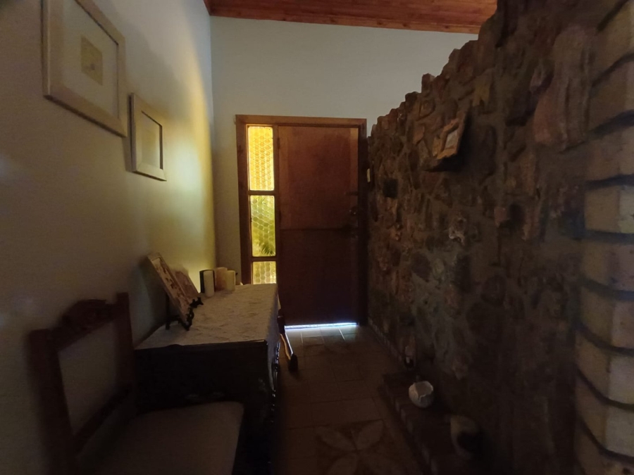 5 Bedroom Property for Sale in Oudorp North West